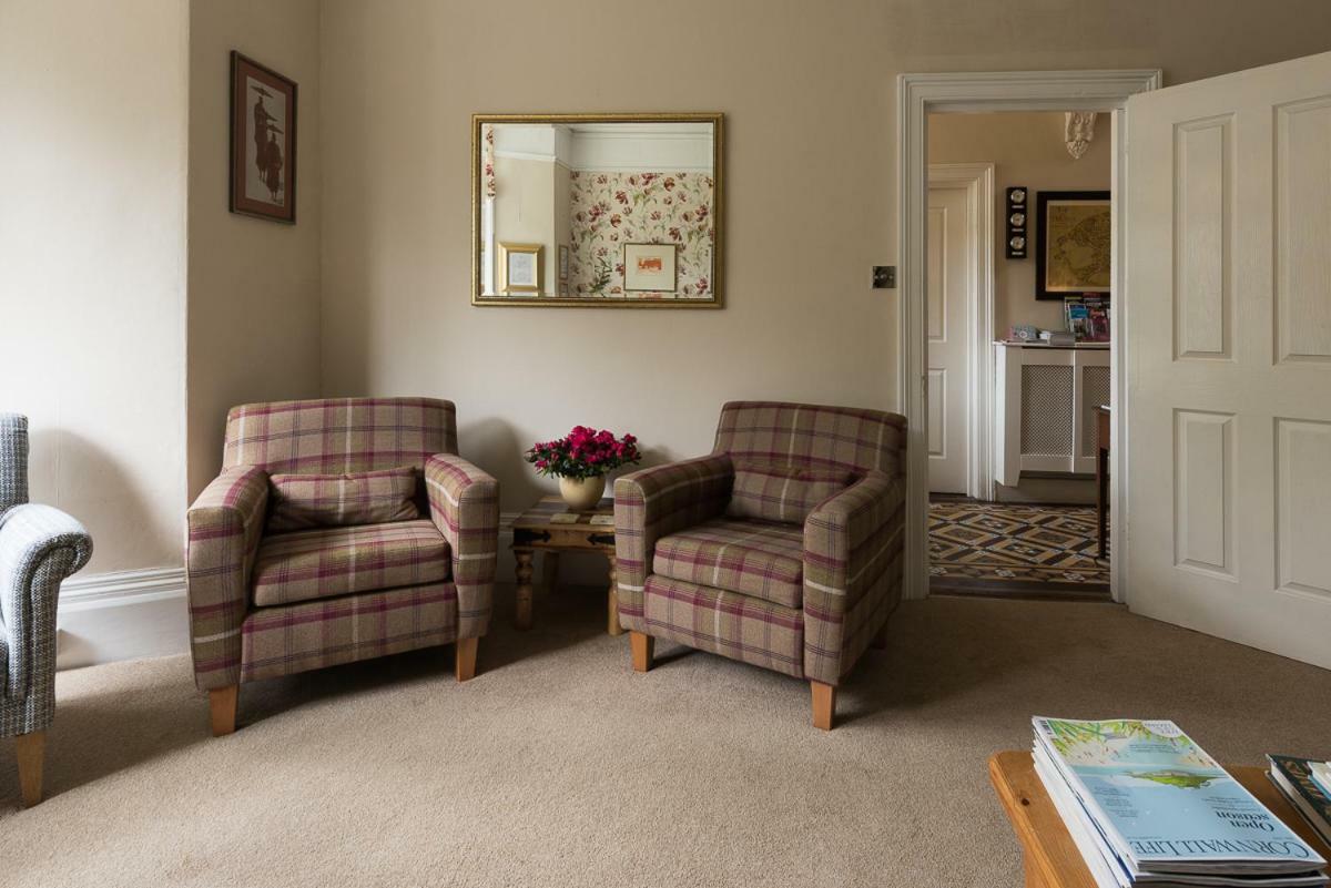Cliftons Guest House Truro Exterior foto